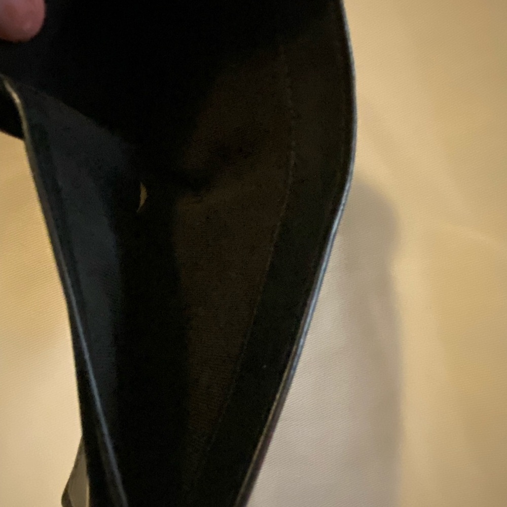 Burberry Black Leather Wallet - Picture 6 of 7